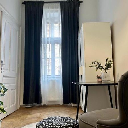 Separate Bedroom - Near Schoenbrunn Вена Экстерьер фото