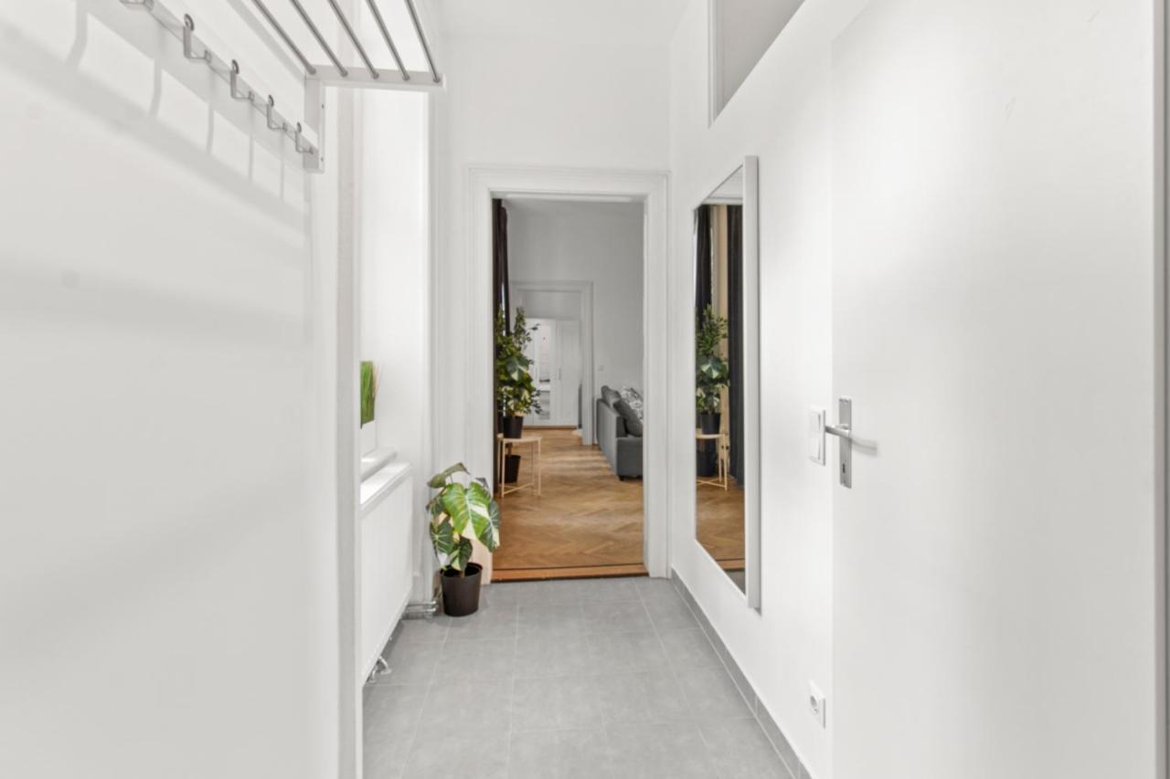 Separate Bedroom - Near Schoenbrunn Вена Экстерьер фото